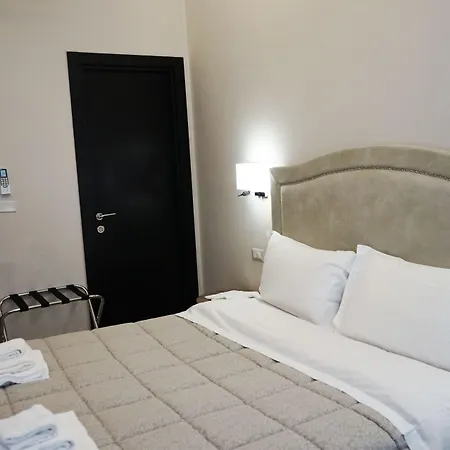 בית הארחה Re Di Smirne By Apulia בארי