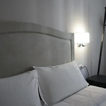 Re Di Smirne By Apulia 4* Bari