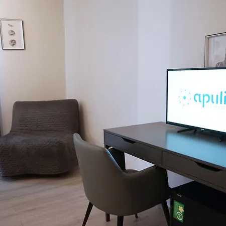 Re Di Smirne By Apulia باري